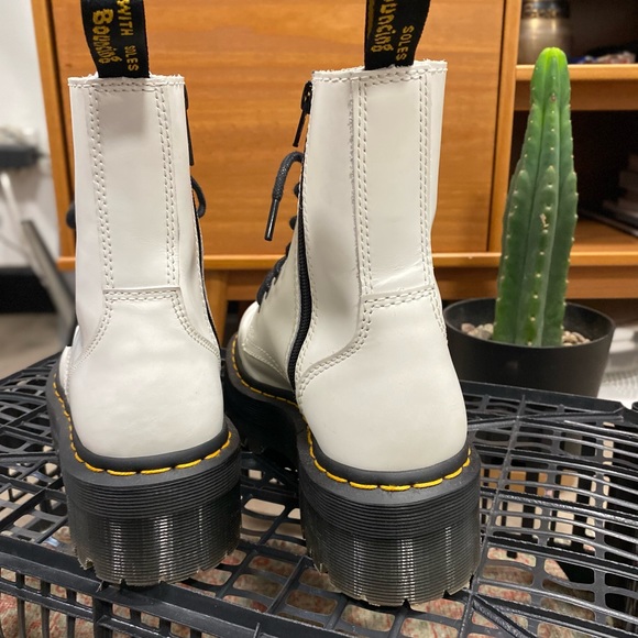 DR MARTENS JADON PLATFORM BOOTS SIZE 7 WOMENS/6 MENS - Picture 5 of 6